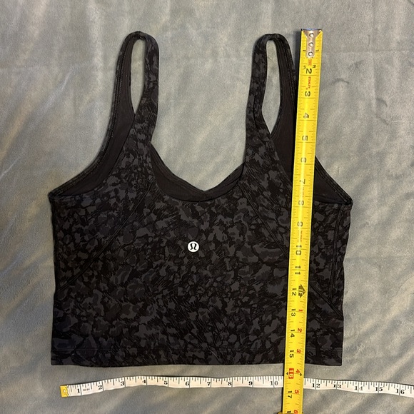 6 / EUC Lululemon Align Tank Wild Thing Camo Deep Coal Multi - Picture 5 of 7